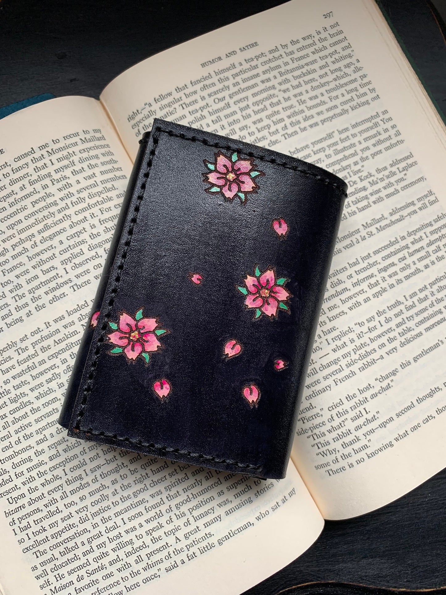 Sakura Love Leather Six Pocket Trifold Wallet